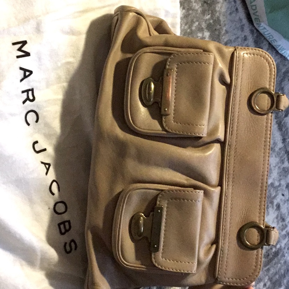 Marc Jacobs handbag in a beige, dusty rose color